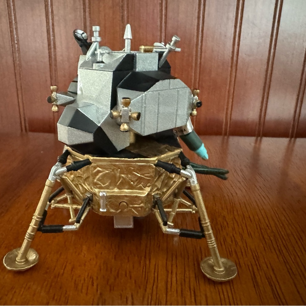 Hallmark Keepsake Apollo Lunar Module Ornament - Picture 2 of 3